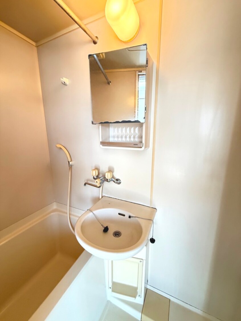 洗面 ルミエ－ル和泉Ⅱ