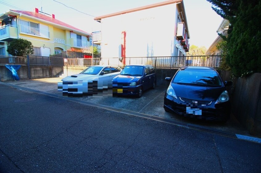 駐車場 鶴川スカイハイツ