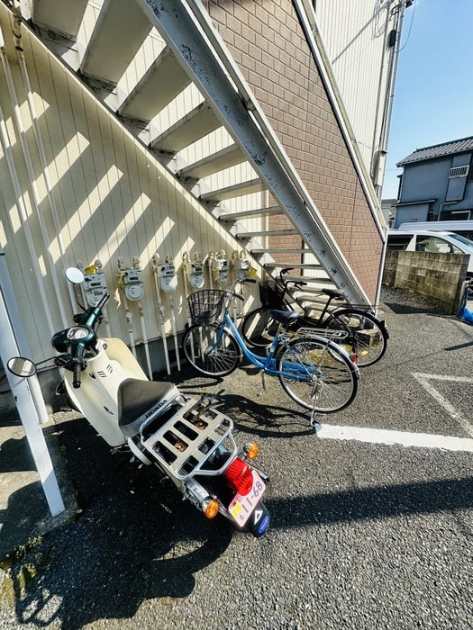 駐輪場 ﾄﾞｴﾙＴＯＭ