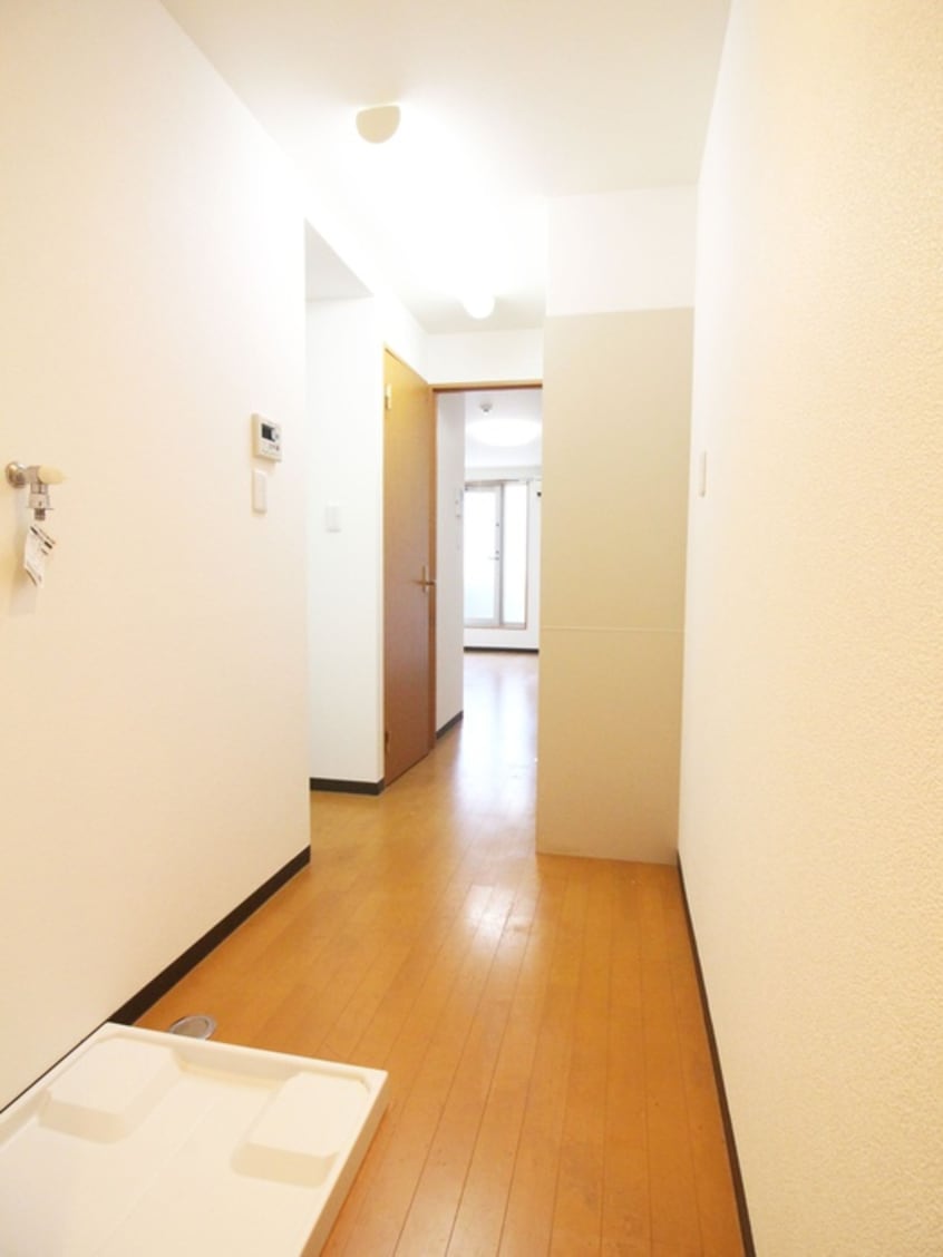 廊下 ウエストヴィレッジ