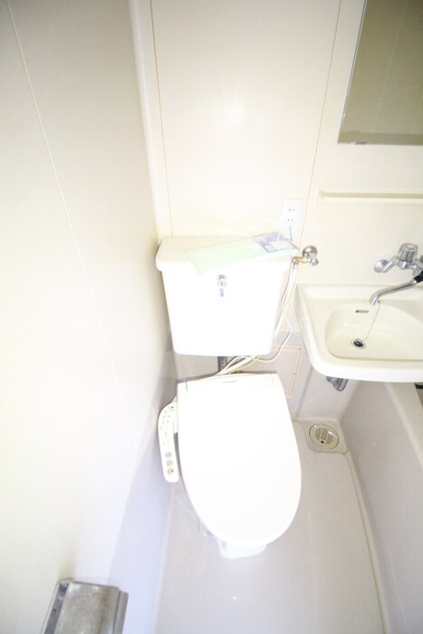 トイレ コ－ポベルＡ