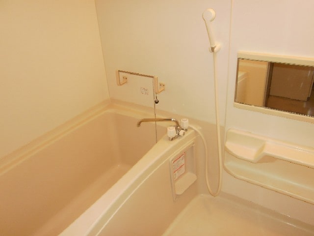 バス／シャワールーム等 スタ－フィ－ルド