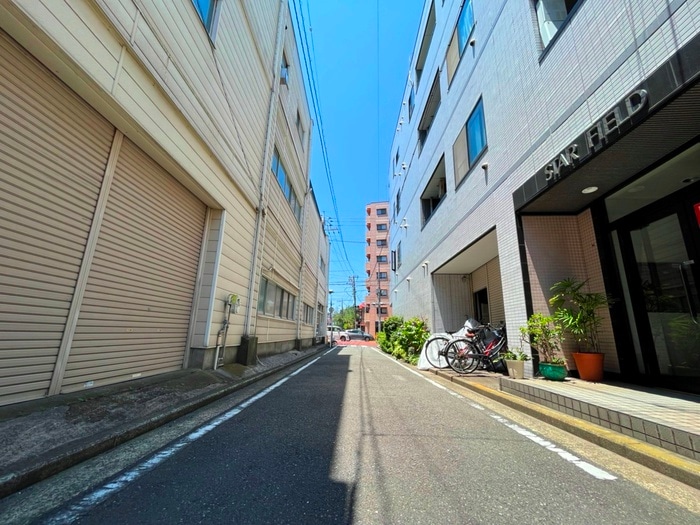 周辺環境 スタ－フィ－ルド