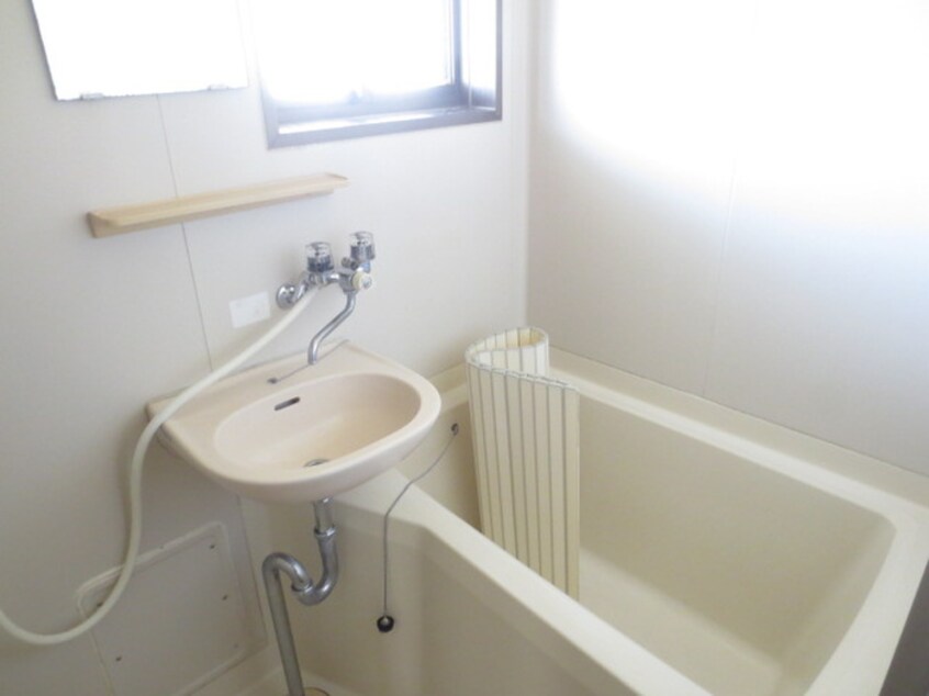 バス／シャワールーム等 リバーハイツ