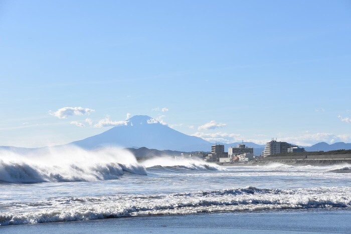 海(公園)まで1080m コ－ポ平和