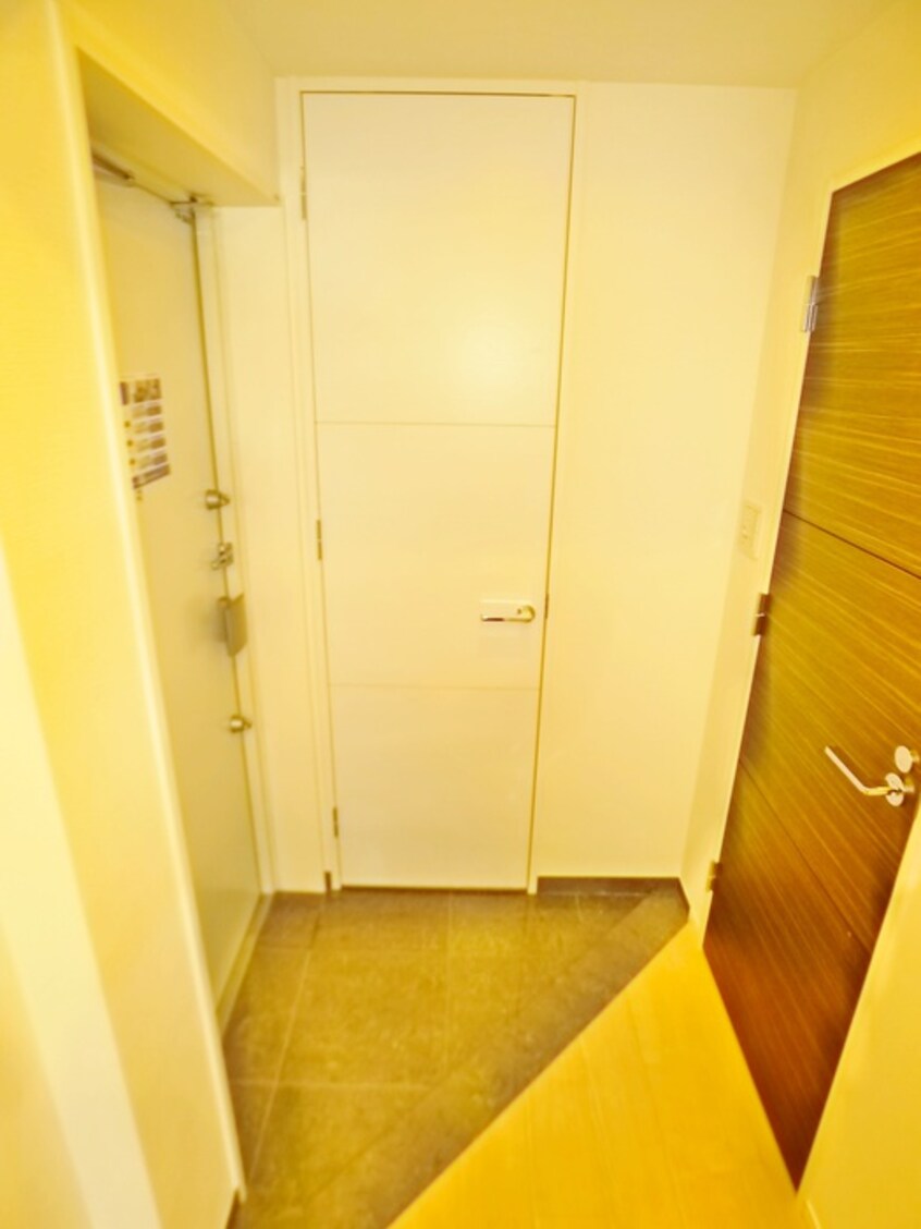 玄関 レジディア町屋