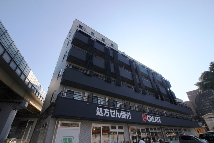 クリエイトSD川崎新作店(ドラッグストア)まで500m ベルコートウエスト
