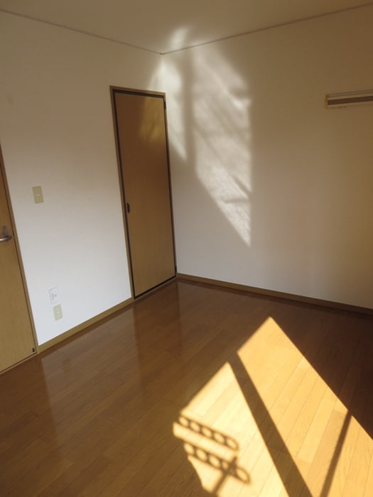 居室 ヴィラエスポワ－ル