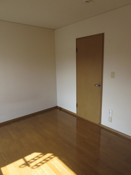 居室 ヴィラエスポワ－ル