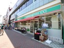 ローソンストア100千川駅前店(スーパー)まで625m コーポサカネ