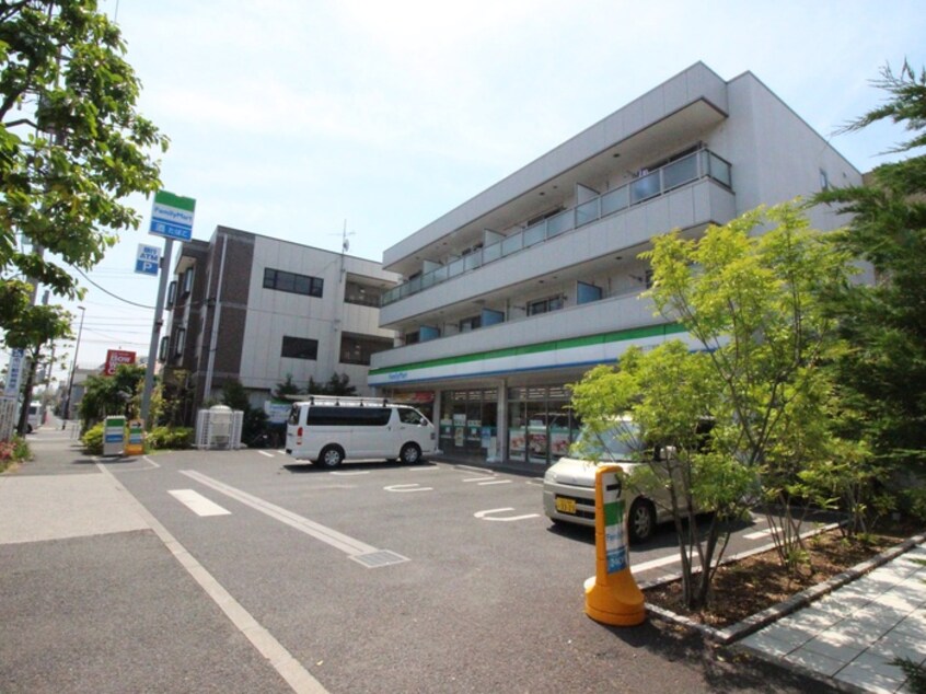 ファミリーマート(コンビニ)まで502m モザ・ソレイユ