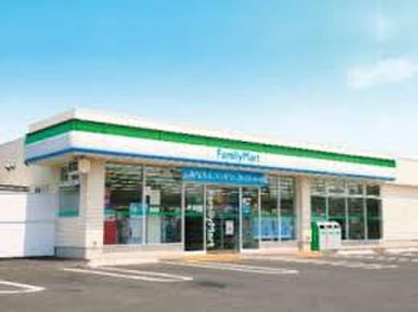 ファミリーマート(コンビニ)まで450m メルカード新高円寺(203)