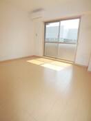 居室 ロッソ・美園