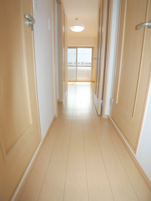 廊下 ロッソ・美園