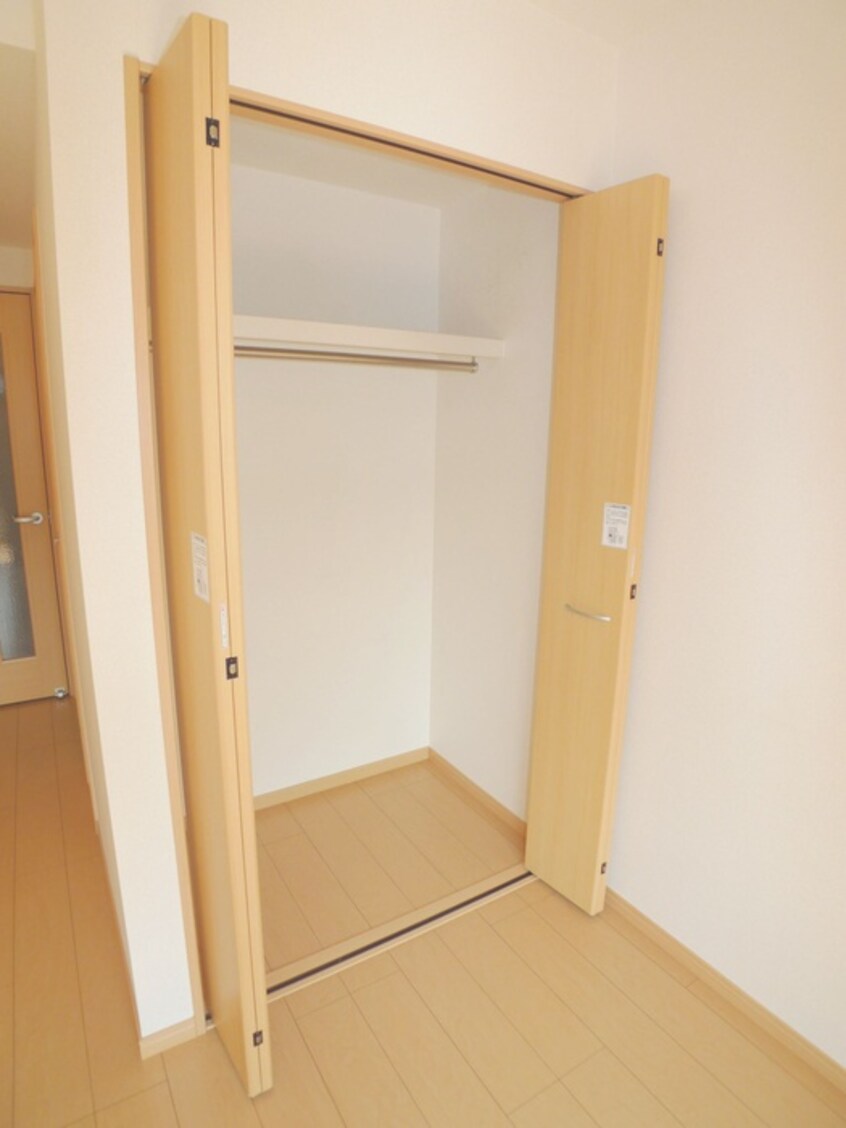 収納 ロッソ・美園