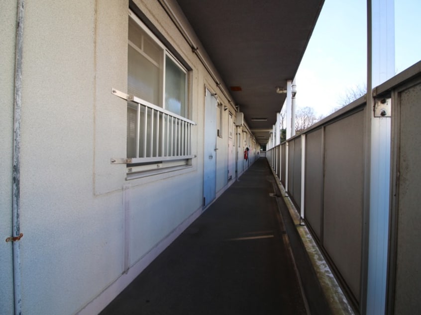 エントランス部分 ビレッジハウス阿久和７号棟