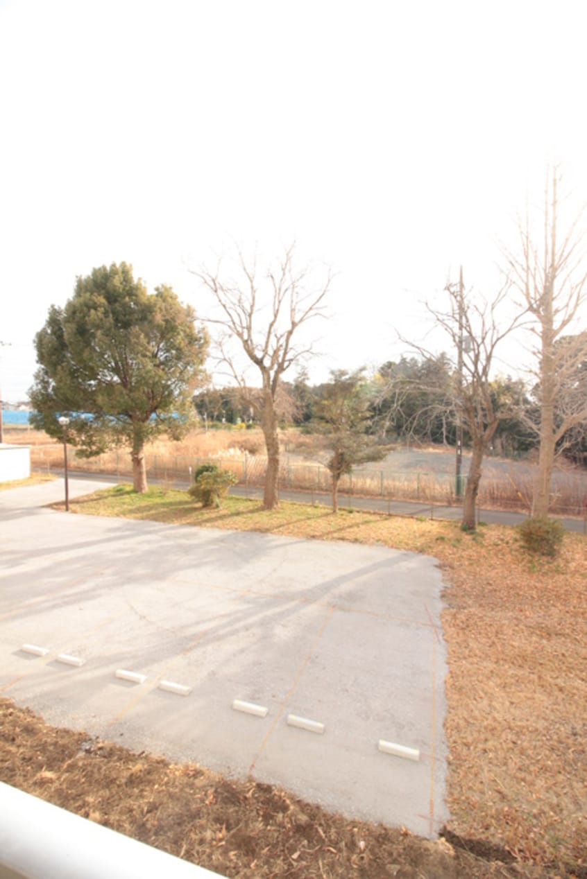 室内からの展望 ビレッジハウス阿久和７号棟