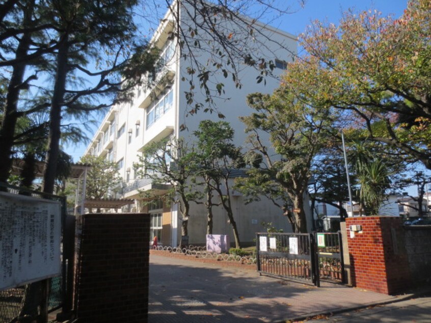 横浜市立原小学校(小学校)まで1100m ビレッジハウス阿久和７号棟