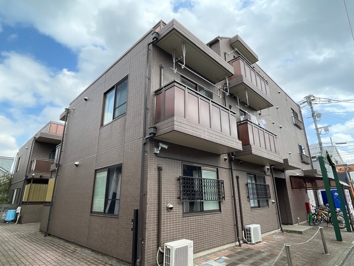 外観写真 キャラ目白