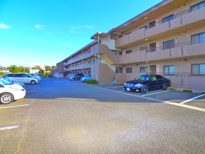 駐車場 ヴェルベデーレ西志津