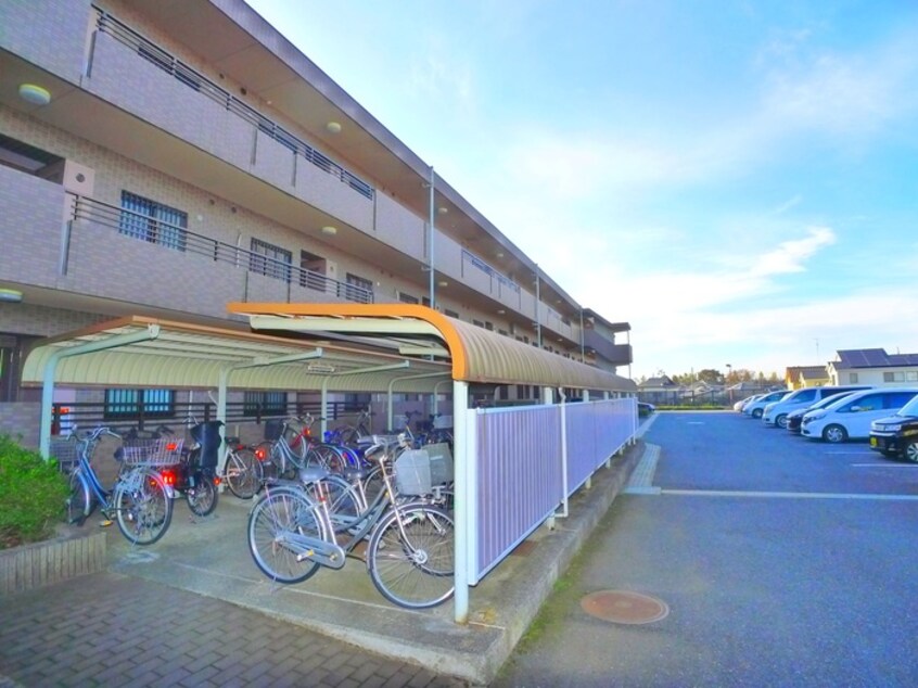 駐輪場 ヴェルベデーレ西志津