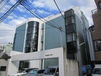 ＭＥＧＵＲＯ　ＥＡＳＴ