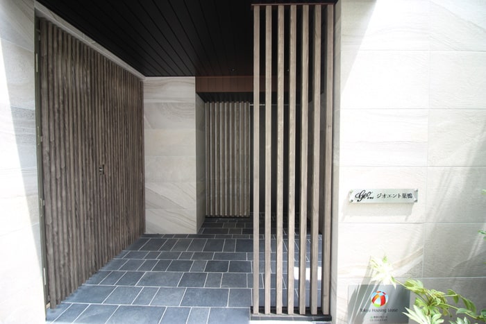 エントランス部分 Camellia