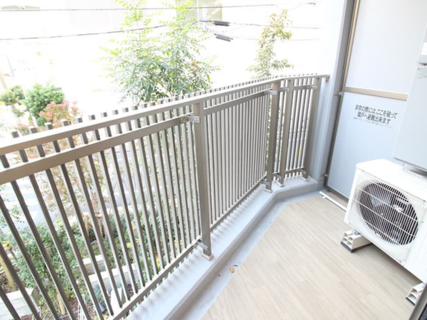 ベランダ・バルコニー Camellia