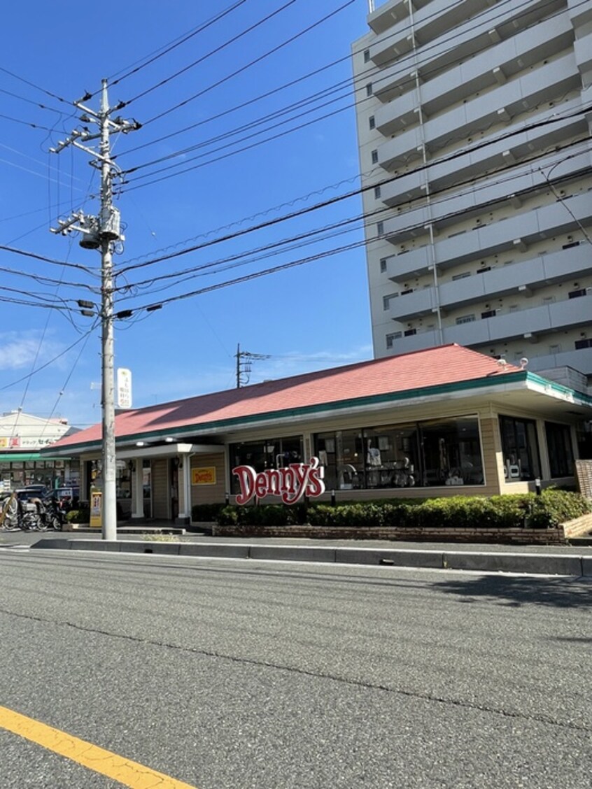 デニーズ(その他飲食（ファミレスなど）)まで160m 榮清ビル