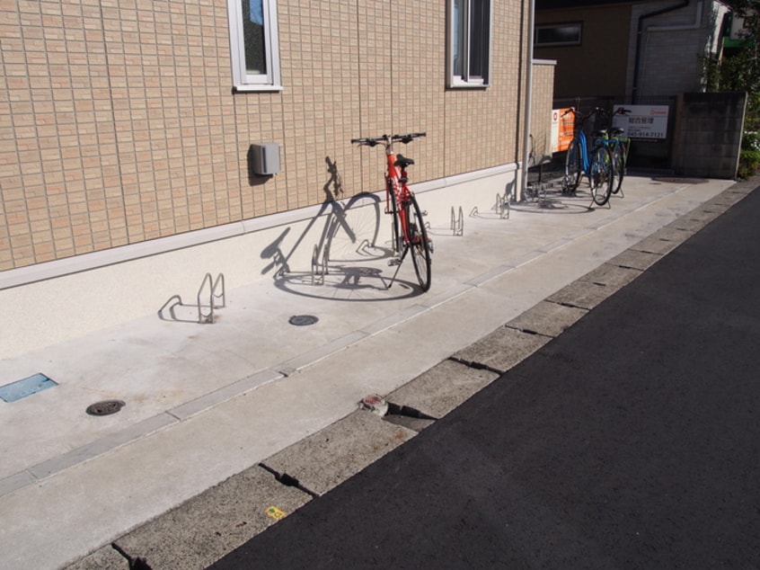 駐輪場 プレアデス