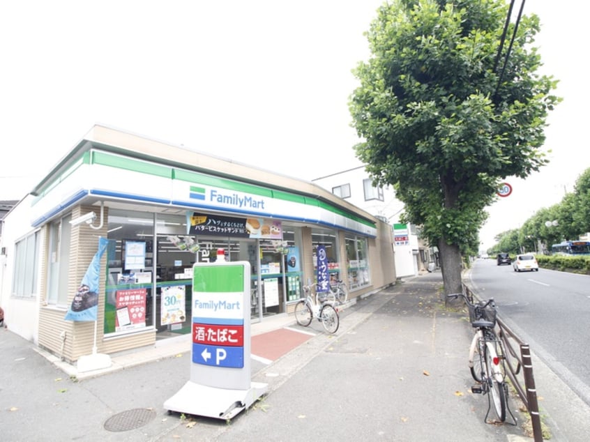 ファミリーマート川崎中丸子店(コンビニ)まで400m ルーブル武蔵小杉六番館