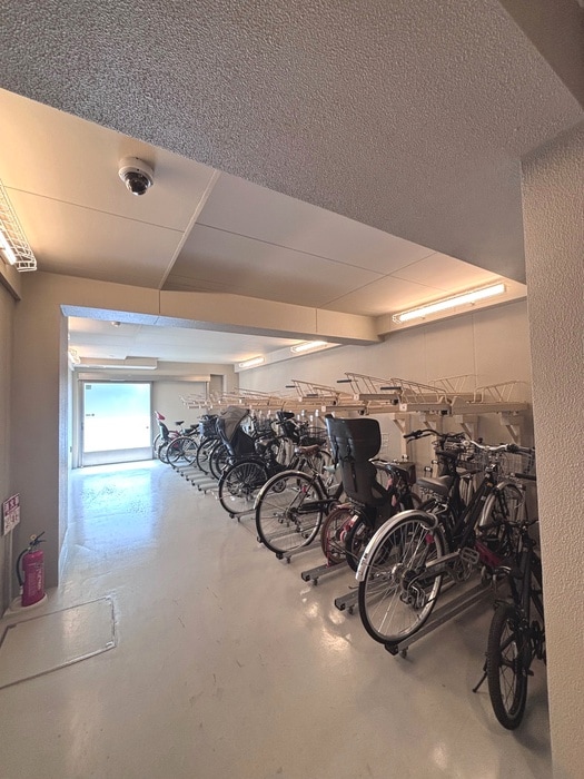 駐輪場 PARK SIDE HILL TOKIWA