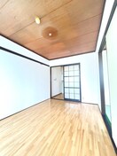 居室 北寺尾コ－ポＰ－１（２階）