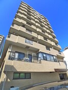 アグレ本八幡の外観