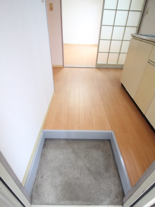 玄関 ルミネハイツ