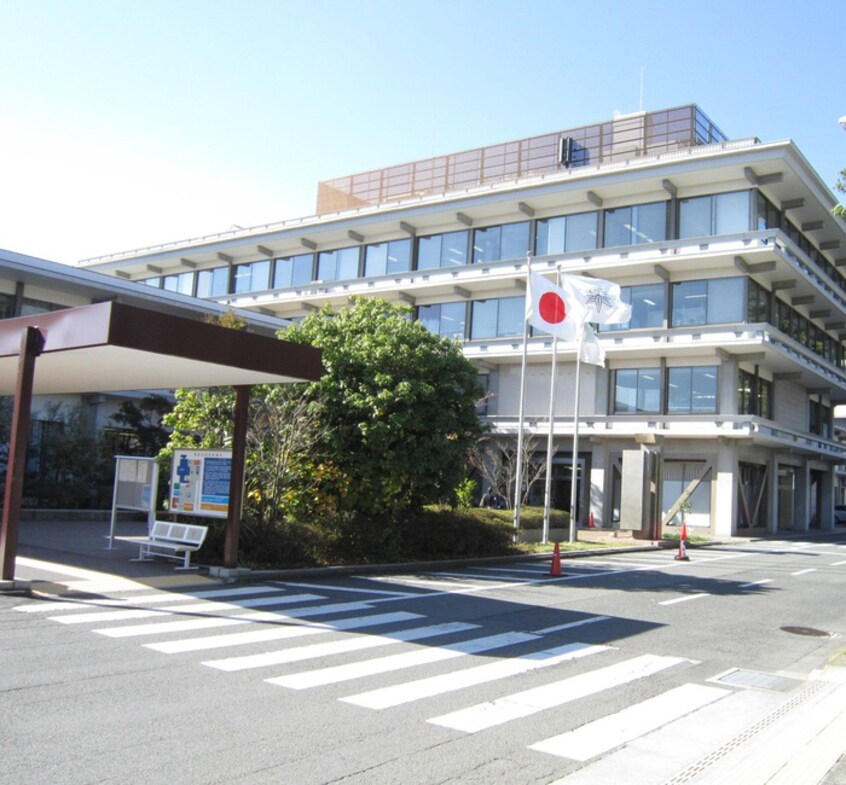 鎌倉市役所(役所)まで800m カイレジデンス長谷