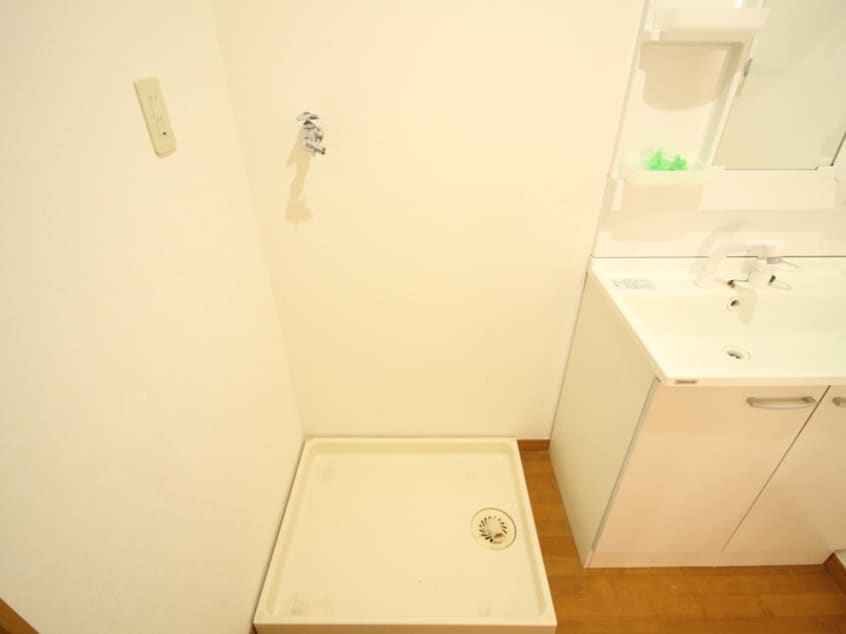 洗濯機置場 ラックフィル中川Ａ