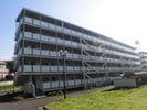 ビレッジハウス亀井野４号棟の外観