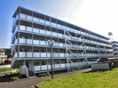 ビレッジハウス亀井野４号棟の外観