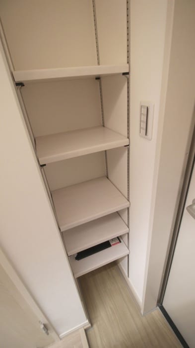 靴箱 ＭＥＬＤＩＡ梅島Ⅸ