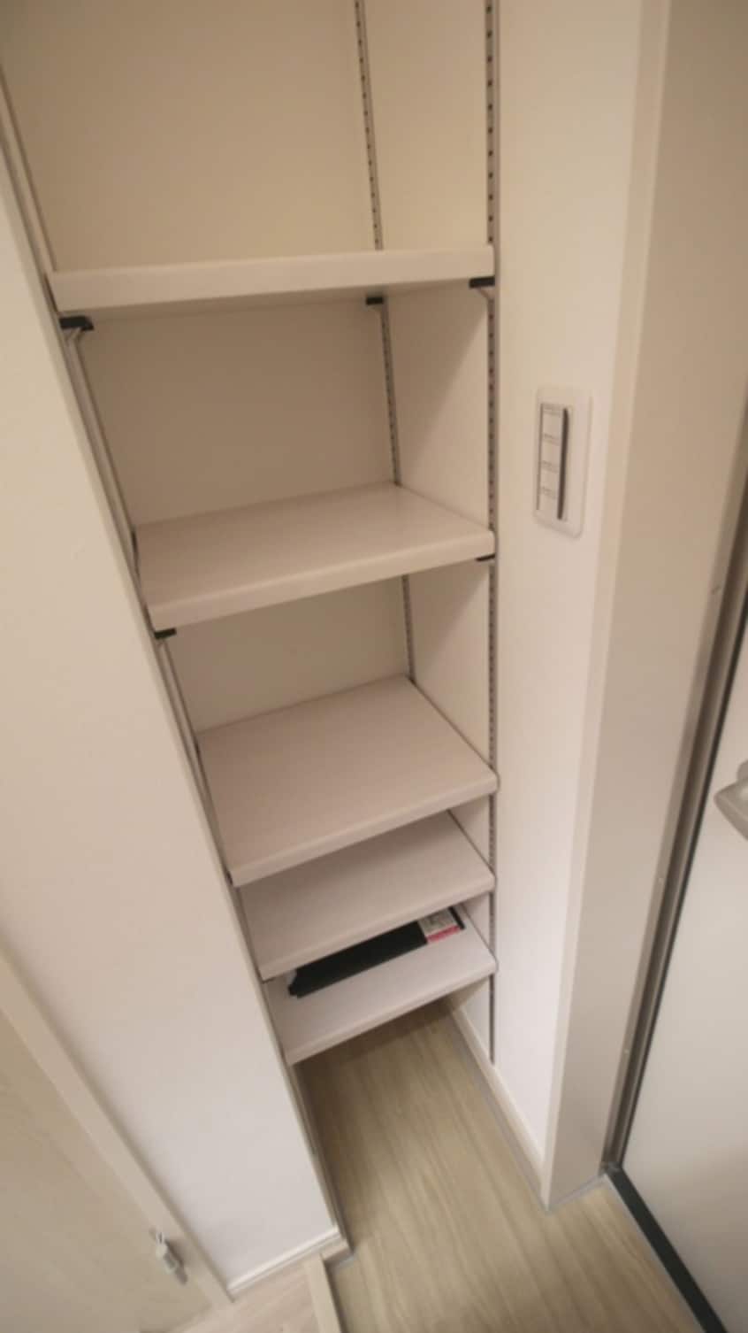 靴箱 ＭＥＬＤＩＡ梅島Ⅸ