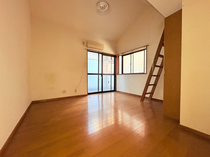 居室 ア－バン三菊