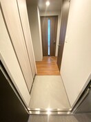 玄関 ウェルスクエア新宿戸山