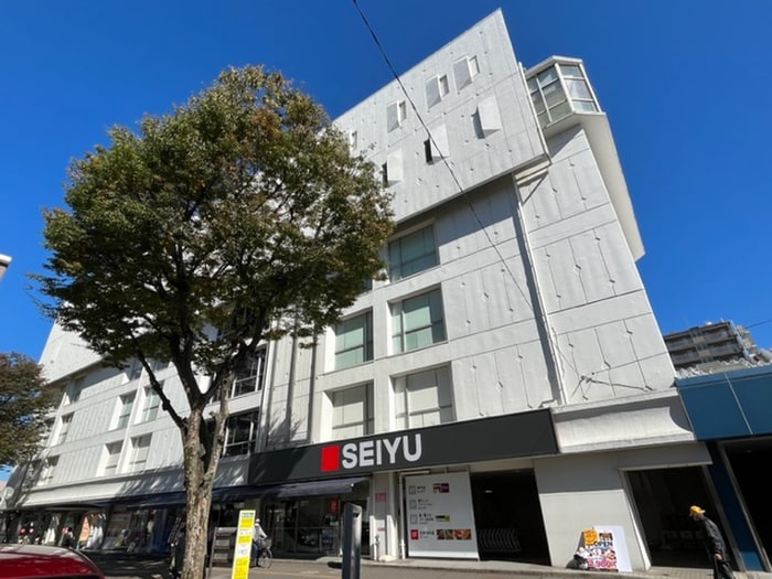 西友新所沢店(スーパー)まで472m KLEIS新所沢Ⅱ