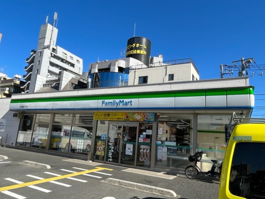 ファミリーマート所沢緑町2丁目店(コンビニ)まで440m KLEIS新所沢Ⅱ