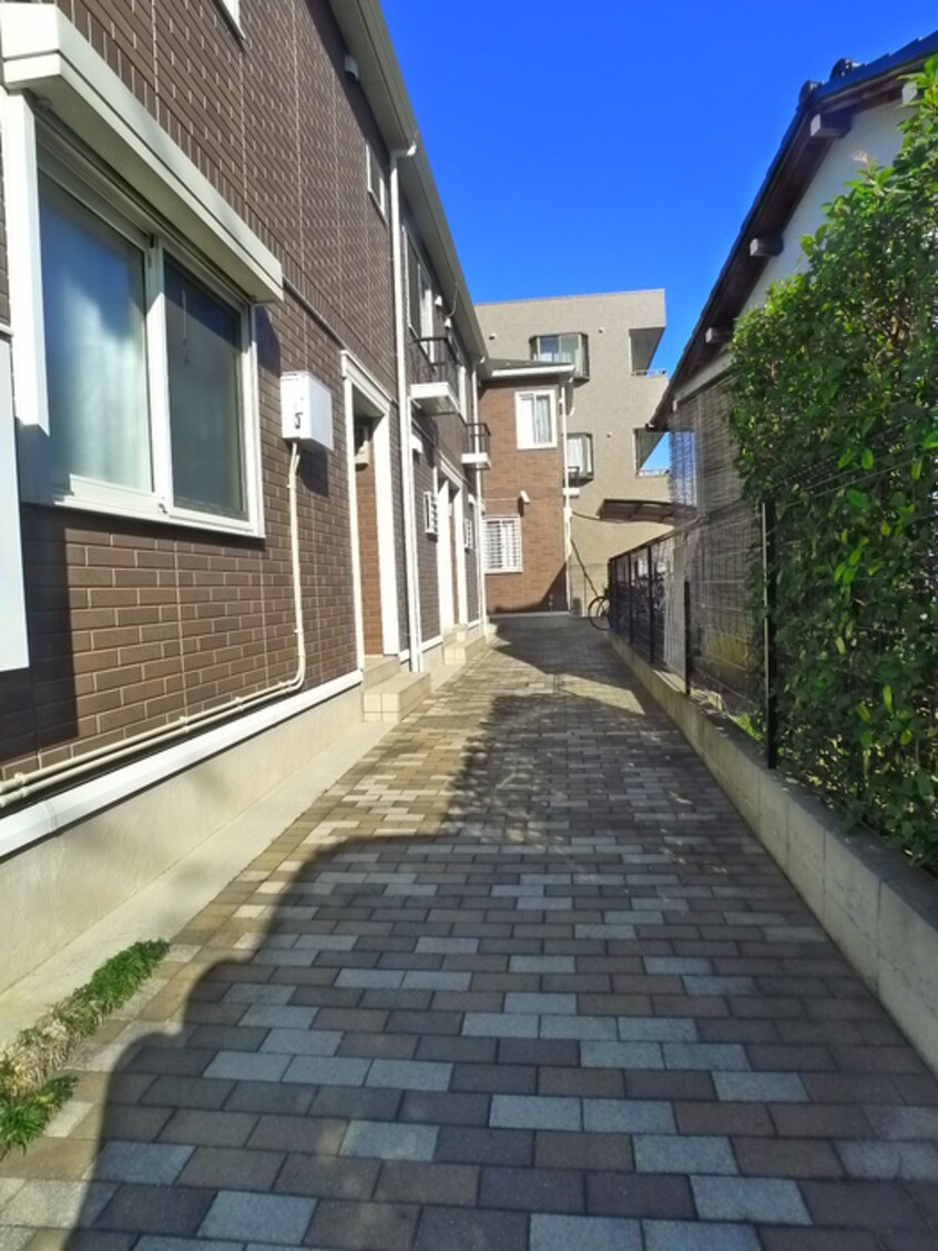 エントランス部分 ソレイユ
