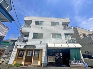 三和ドラッグビル
