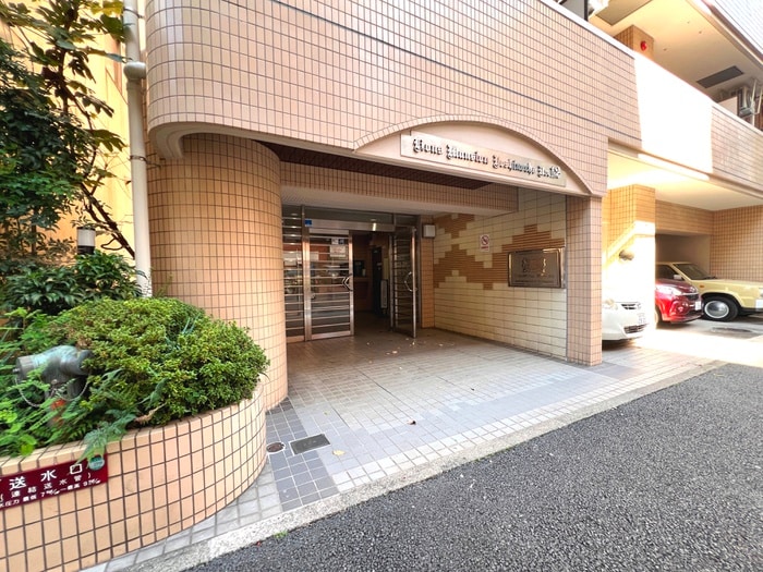 エントランス部分 ﾗｲｵﾝｽﾞﾏﾝｼｮﾝ吉野町第12（104）
