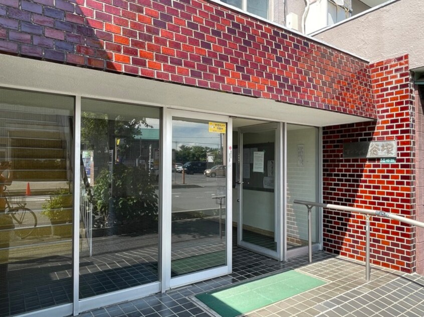 エントランス部分 日東ﾏﾝｼｮﾝｻﾝｼｬｲﾝ谷塚(502)