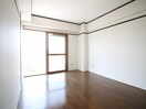 居室 日東ﾏﾝｼｮﾝｻﾝｼｬｲﾝ谷塚(502)